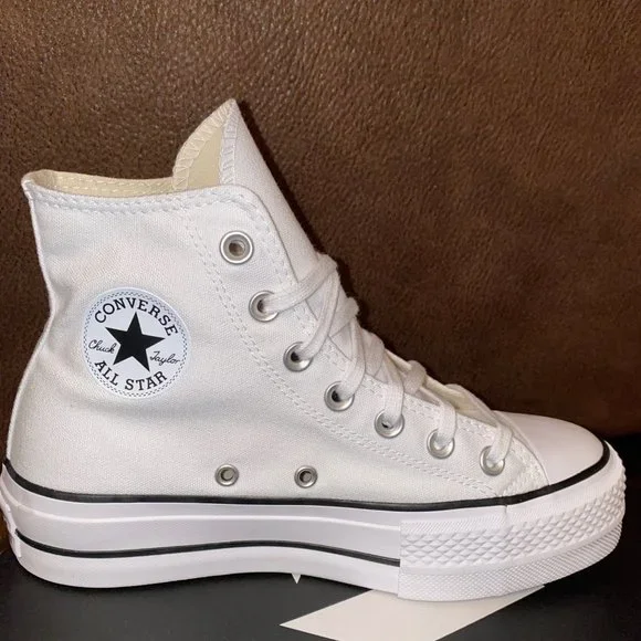 New CONVERSE CANVAS PLATFORM CHUCK TAYLOR ALL STAR White Various Sizes - Picture 4 of 6